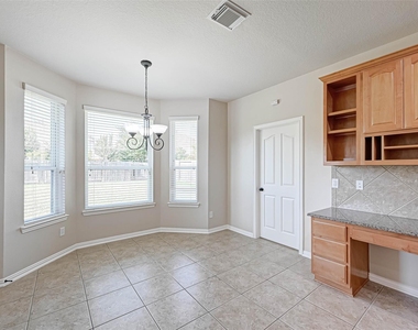 4603 Camden Brook Lane - Photo Thumbnail 18