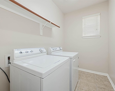 4603 Camden Brook Lane - Photo Thumbnail 21