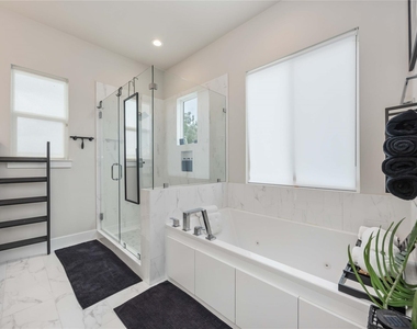 5310 Suez Street - Photo Thumbnail 20
