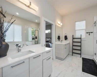 5310 Suez Street - Photo Thumbnail 15