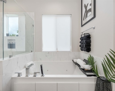 5310 Suez Street - Photo Thumbnail 14