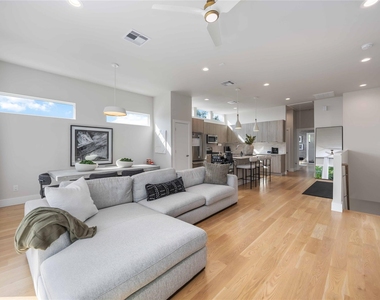 5310 Suez Street - Photo Thumbnail 9
