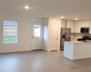 26815 Prairie Smoke Lane - Photo Thumbnail 7