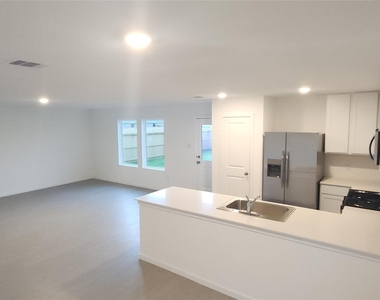 26815 Prairie Smoke Lane - Photo Thumbnail 6