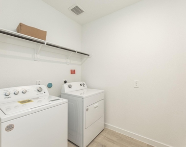 31719 Kellan Grove Court - Photo Thumbnail 20