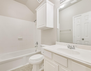 6 Cordella Place - Photo Thumbnail 32