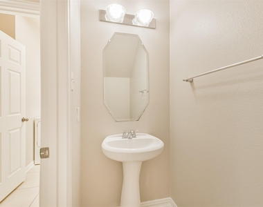 6 Cordella Place - Photo Thumbnail 21