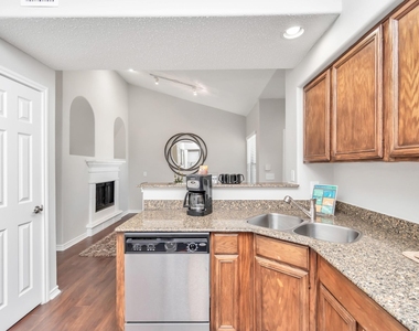 1600 Eldridge Parkway - Photo Thumbnail 14