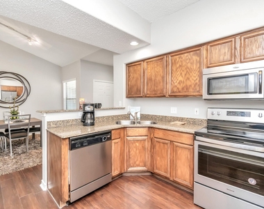 1600 Eldridge Parkway - Photo Thumbnail 11