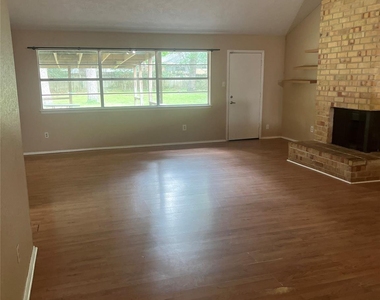 6507 Bridgegate Drive - Photo Thumbnail 1