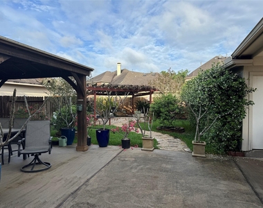 2311 Echo Harbor Drive - Photo Thumbnail 27