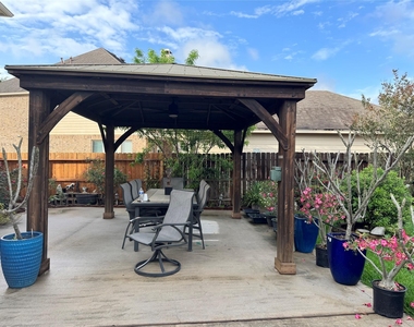 2311 Echo Harbor Drive - Photo Thumbnail 26