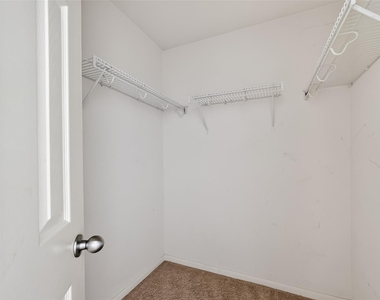 31722 Royal Woods Court - Photo Thumbnail 15