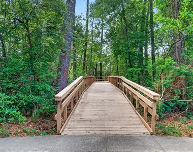 31722 Royal Woods Court - Photo Thumbnail 33