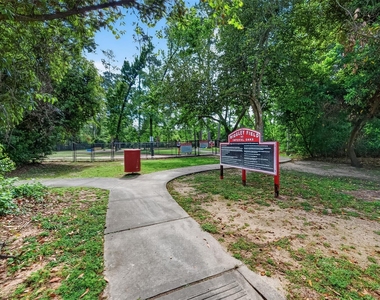 31722 Royal Woods Court - Photo Thumbnail 40