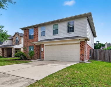 31722 Royal Woods Court - Photo Thumbnail 2