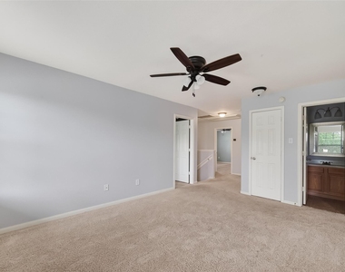31722 Royal Woods Court - Photo Thumbnail 17