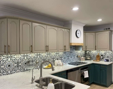 18014 Vintage Wood Lane - Photo Thumbnail 10