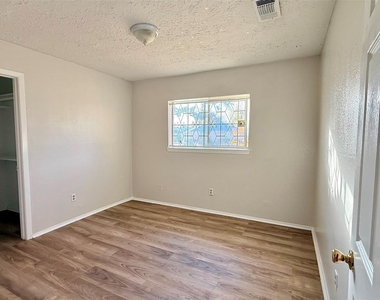 13034 Birch Grove Drive - Photo Thumbnail 9