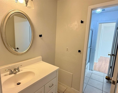 13034 Birch Grove Drive - Photo Thumbnail 8