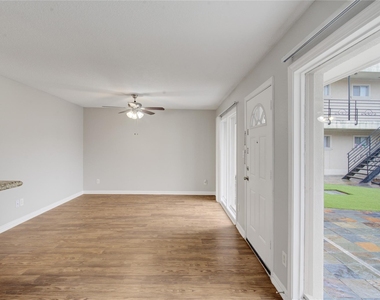 5701 Schumacher Lane - Photo Thumbnail 9
