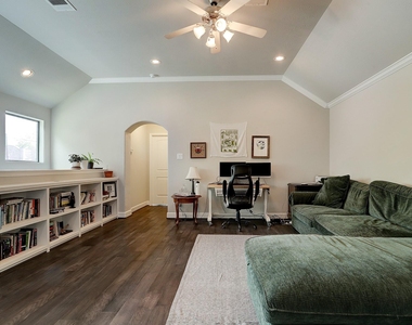 5326 Larkin Street - Photo Thumbnail 12