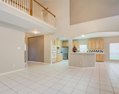 411 Green Stone Court - Photo Thumbnail 9