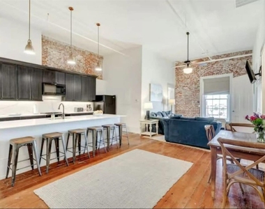 2010 Strand St - Photo Thumbnail 8