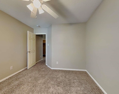 18530 Burgundy Sky Way - Photo Thumbnail 15
