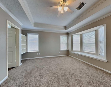 18530 Burgundy Sky Way - Photo Thumbnail 7