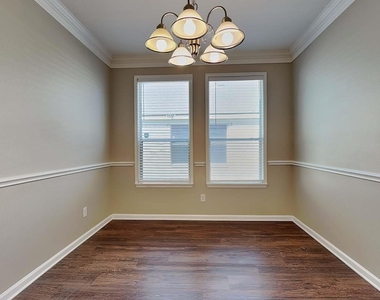 18530 Burgundy Sky Way - Photo Thumbnail 4