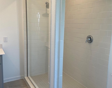 621 Aspen Falls Court - Photo Thumbnail 12