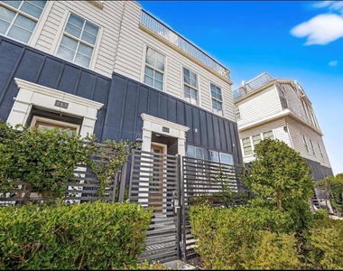 815 Bringhurst Street - Photo Thumbnail 1