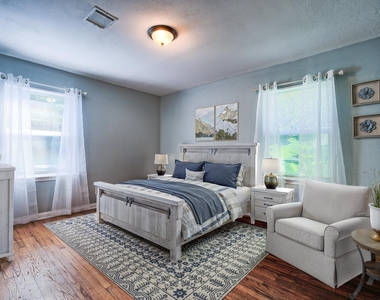 5907 Nancy Ann Street - Photo Thumbnail 4