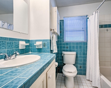 5907 Nancy Ann Street - Photo Thumbnail 12