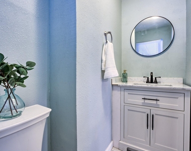 5907 Nancy Ann Street - Photo Thumbnail 11