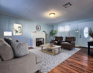 5907 Nancy Ann Street - Photo Thumbnail 2