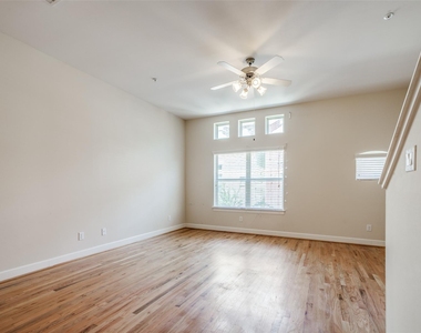 2710 Hullsmith Drive - Photo Thumbnail 10