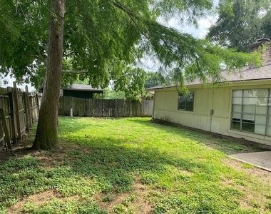 10115 Overview Drive - Photo Thumbnail 14