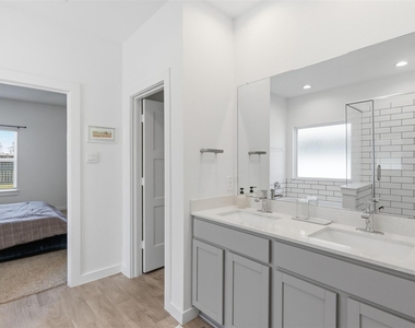 14280 Big Bend Drive - Photo Thumbnail 15
