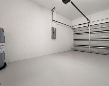 716 Gordon Avenue S - Photo Thumbnail 22