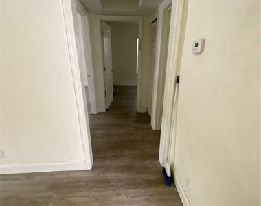 2039 Kurtz Street - Photo Thumbnail 5
