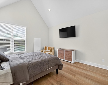 3315 Daphne Street - Photo Thumbnail 36