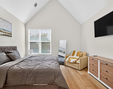 3315 Daphne Street - Photo Thumbnail 35