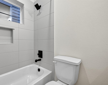 3315 Daphne Street - Photo Thumbnail 28