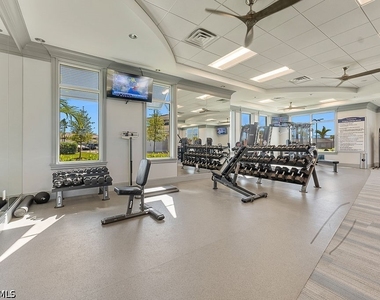 5715 Double Eagle Circle - Photo Thumbnail 19