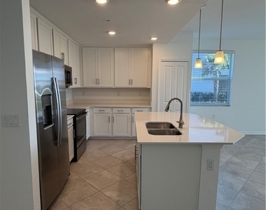 5715 Double Eagle Circle - Photo Thumbnail 6