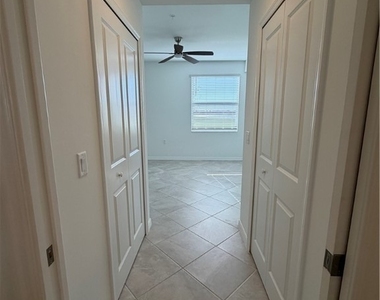 5715 Double Eagle Circle - Photo Thumbnail 11