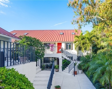 375 8th Avenue S - Photo Thumbnail 29