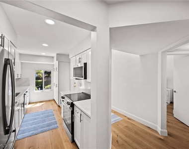 375 8th Avenue S - Photo Thumbnail 12